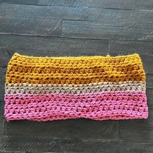 Crochet color block scarf